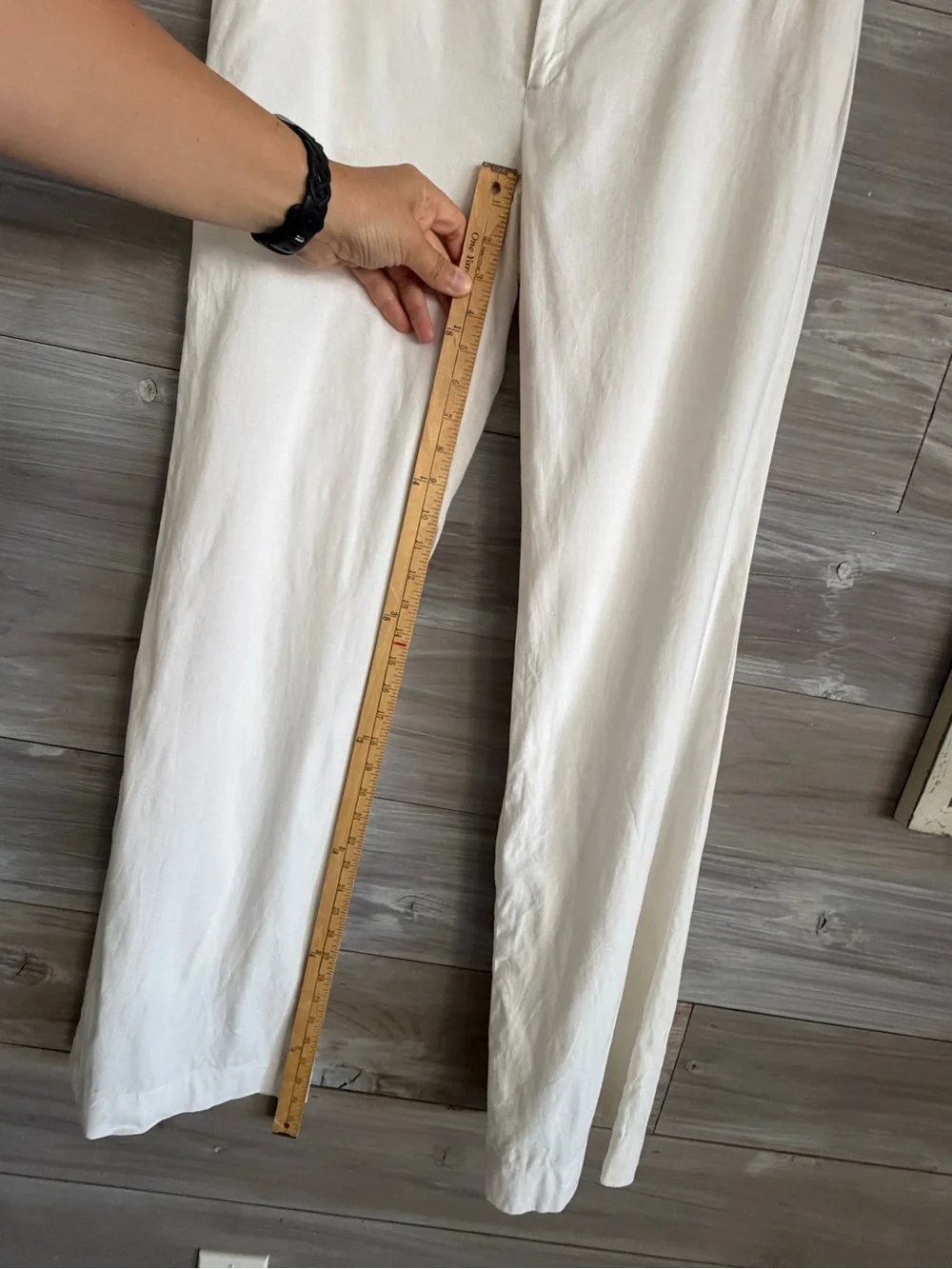 Banana Republic Women’s White Linen Pants fully lined